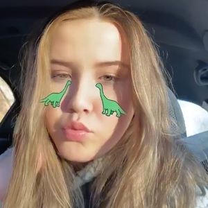 Meet your Posher, Izzy